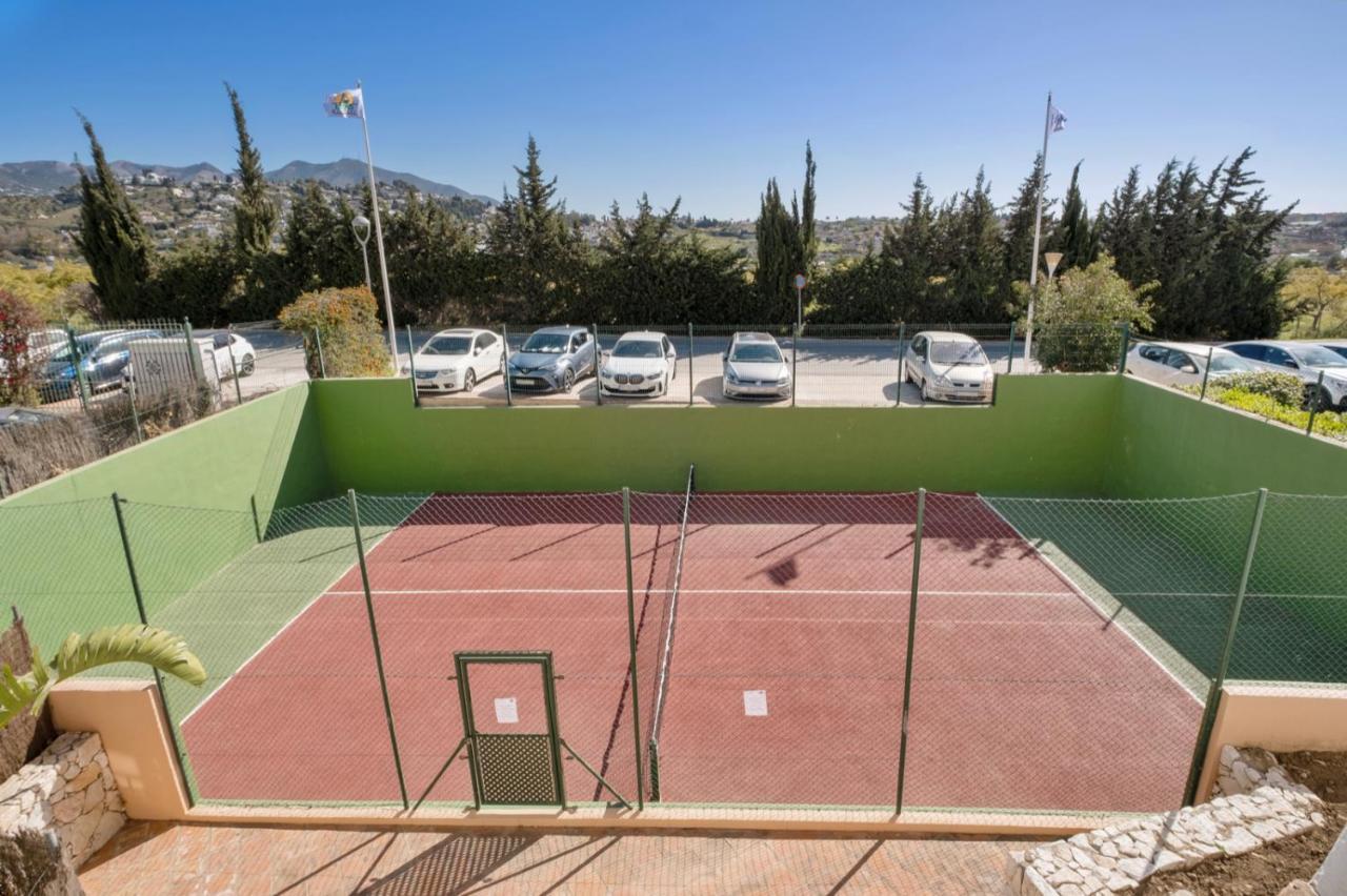 Matchroom Country Club Resort フエンヒロラ エクステリア 写真
